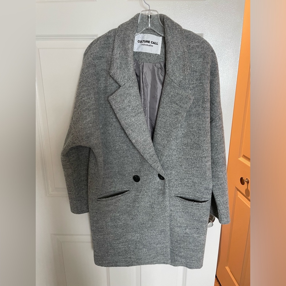 Grey coat
